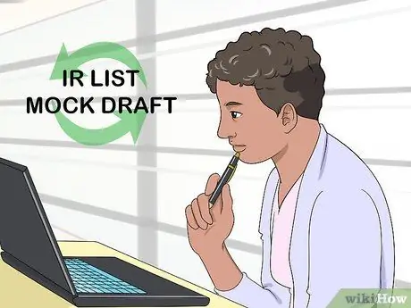 Создайте свою команду фэнтези-футбола Шаг 5