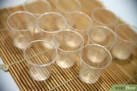 Приготовить клубничный дайкири желе, шаг 1