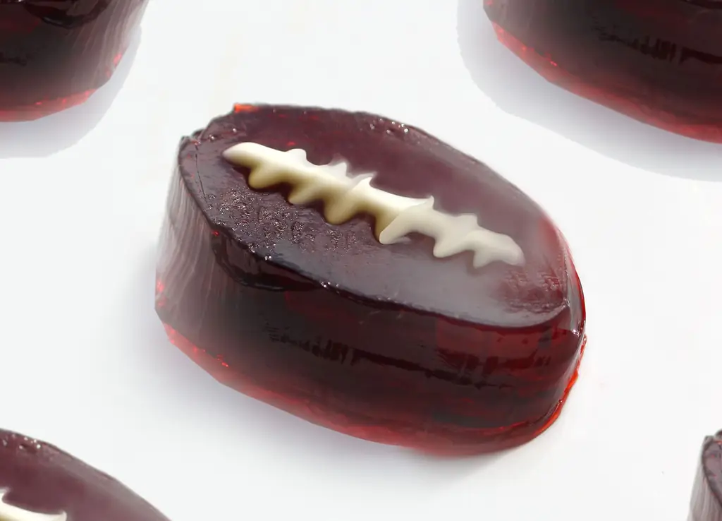 Как приготовить рюмки из рома и кока-колы: 9 шагов (с иллюстрациями)