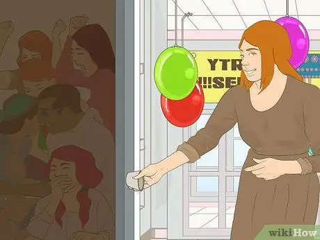 Проведите вечеринку по случаю дня рождения в обратном направлении. Шаг 14