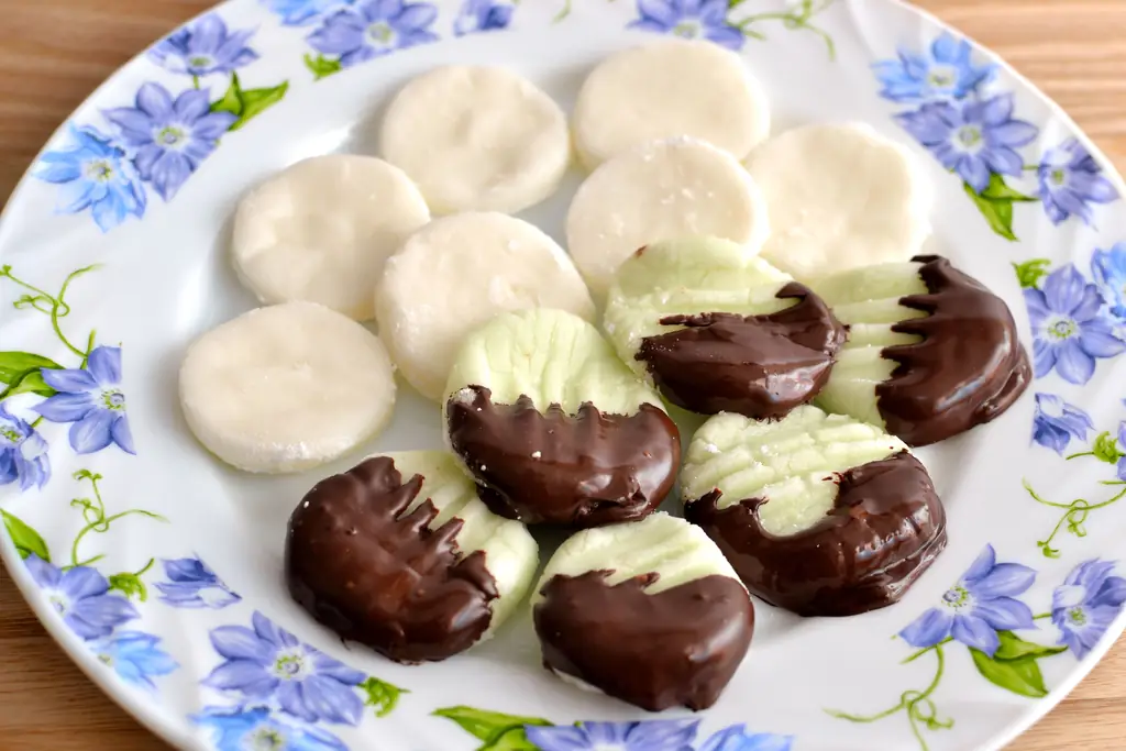 Как приготовить крем с перечной мятой (с иллюстрациями)