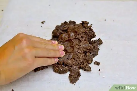 Сделать шоколадные розы Шаг 6