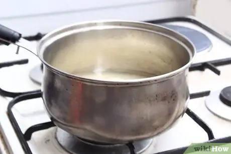 Приготовить обожженные леденцы на палочке Шаг 3