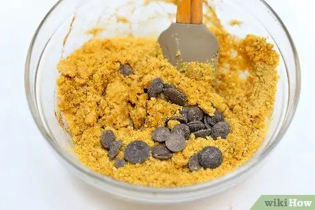 Сделайте кору из теста для печенья Шаг 6