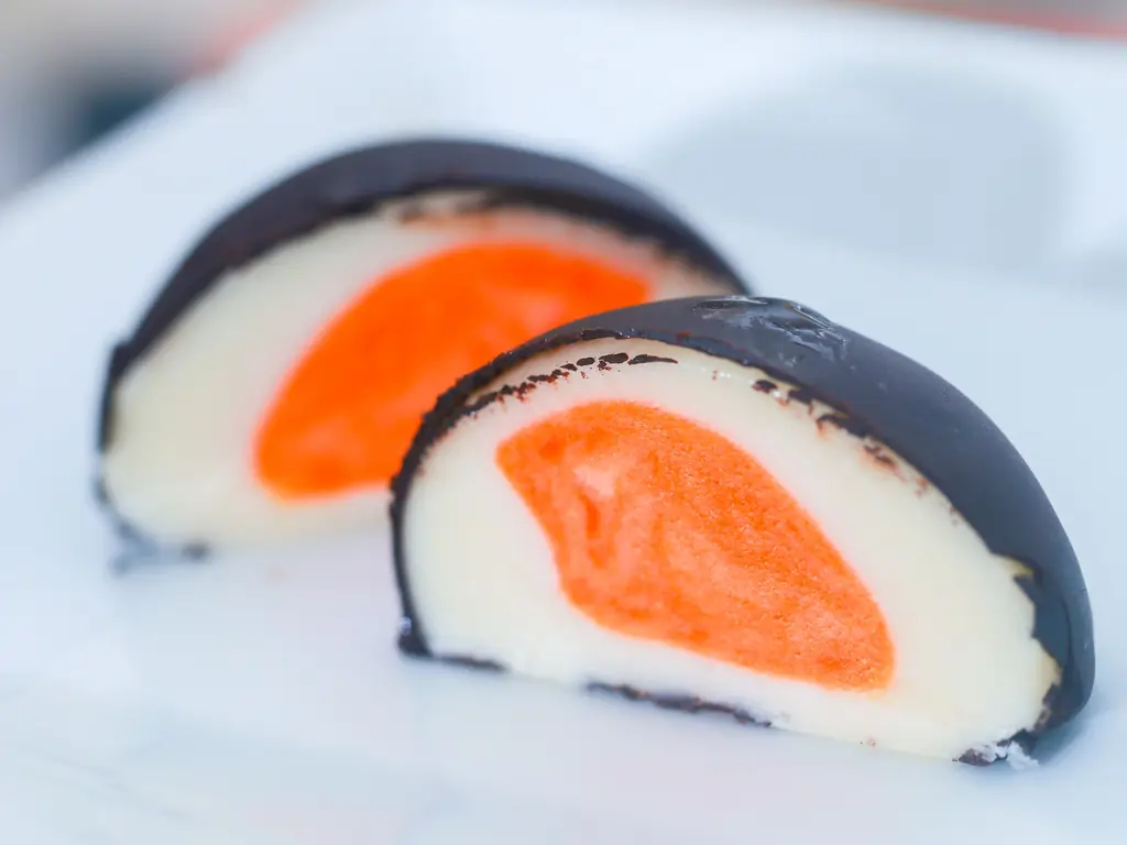 Как сделать яйца Кэдбери: 9 шагов (с иллюстрациями)