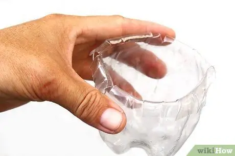 Сделайте горшок с золотыми конфетами Шаг 9