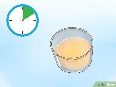 Используйте кислое молоко для корма для кур, шаг 2