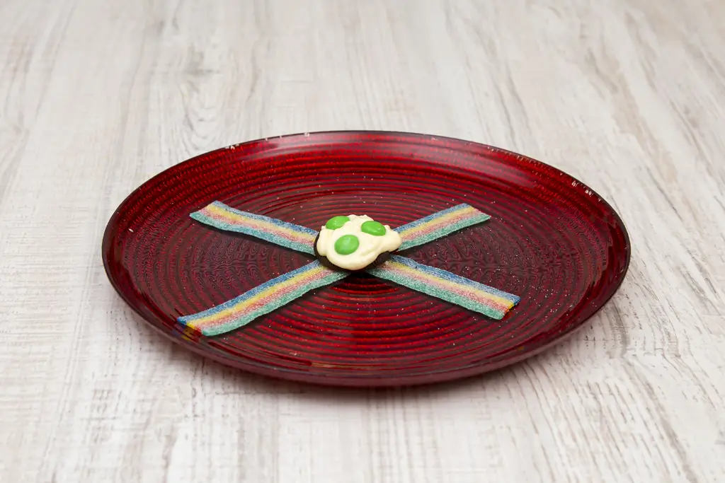 3 способа приготовления зеленых яиц и ветчины