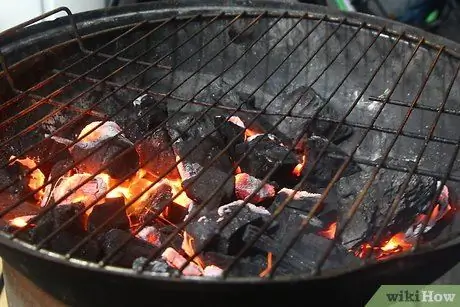 Приготовить или запечь целую рыбу Шаг 7