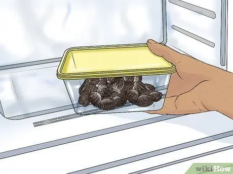 Готовьте фаршированные моллюски, шаг 2