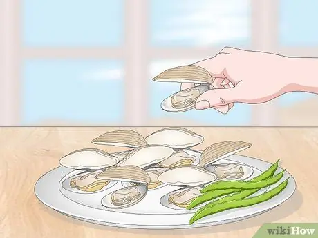 Ешьте моллюсков Шаг 8