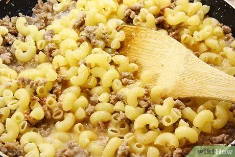 Приготовить домашний гамбургер, шаг 4