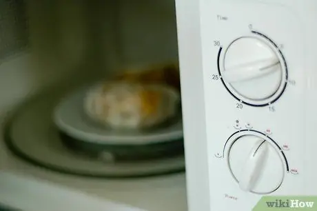 Добавить овощи в пасту Шаг 8