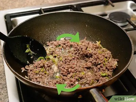 Приготовить жареную лапшу шаг 8