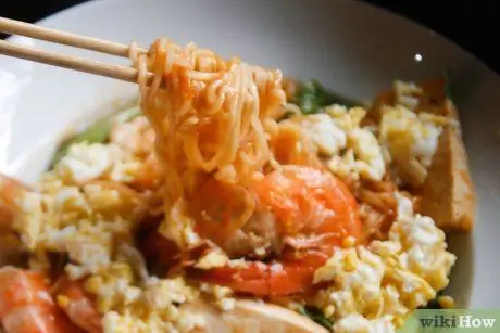 Приготовьте жареную лапшу Магги (малазийский стиль мамак) Шаг 11