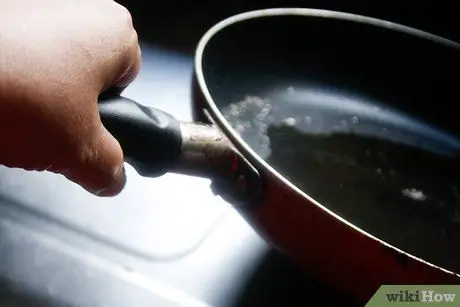 Приготовить жареную лапшу магги (малазийский стиль мамак), шаг 2