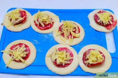 Сделайте мини-стромболи, шаг 3