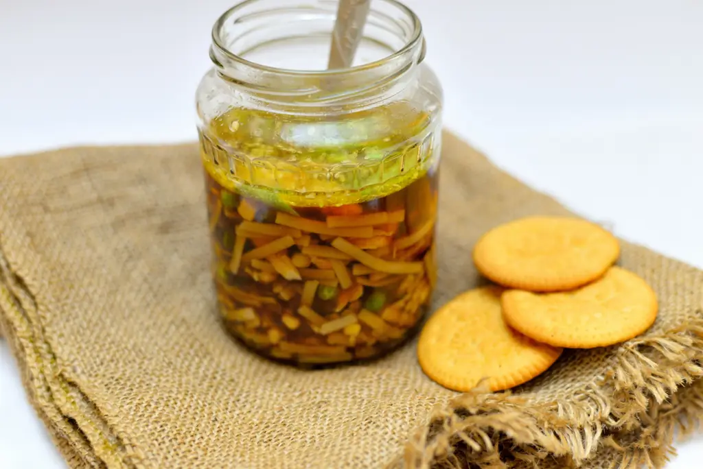 3 способа сделать свои собственные чашки для лапши быстрого приготовления