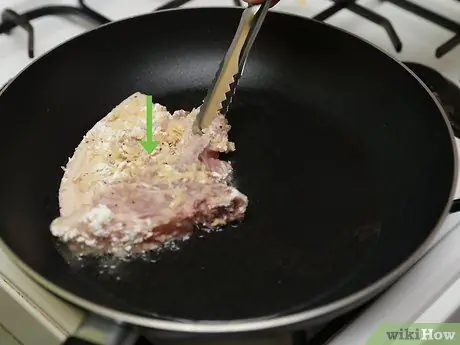 Приготовьте свиные отбивные в панировке, шаг 6