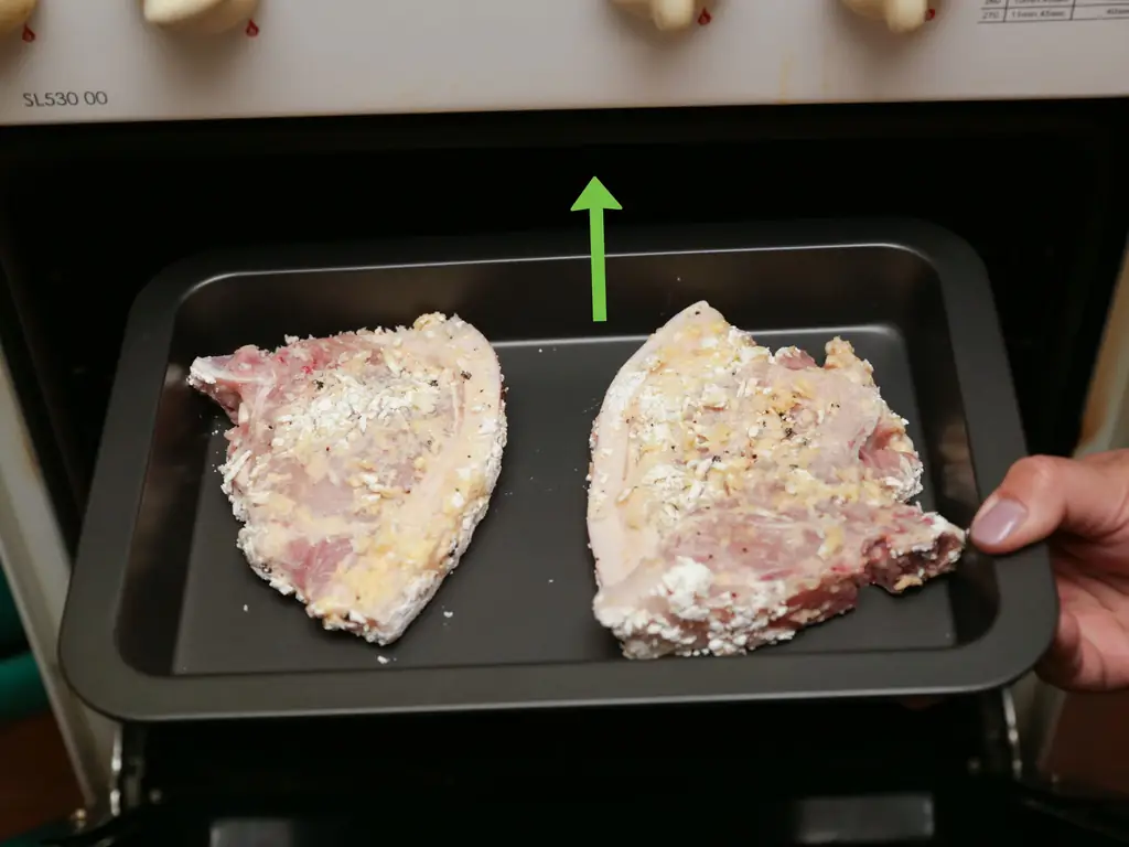 Как приготовить свиные отбивные в панировке: 12 шагов (с иллюстрациями)