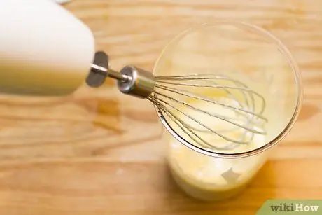 Приготовьте сахарный топпинг для крем-брюле, шаг 2