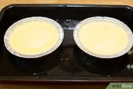 Приготовьте сахарный топпинг для крем-брюле Шаг 6