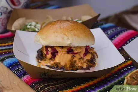 Приготовьте блюда из консервированной фасоли Шаг 4