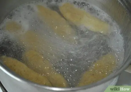 Приготовить пельмени из кукурузной муки Шаг 11