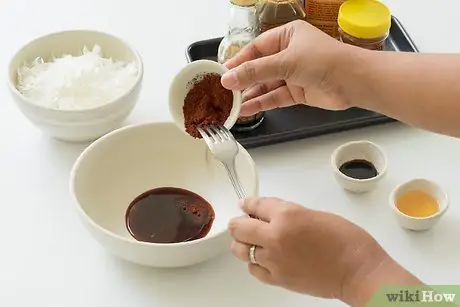 Сделайте фальшивый бекон из кокоса Шаг 2