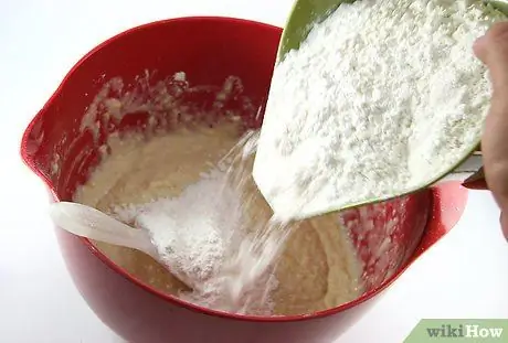 Приготовить пончики с кремом, шаг 3