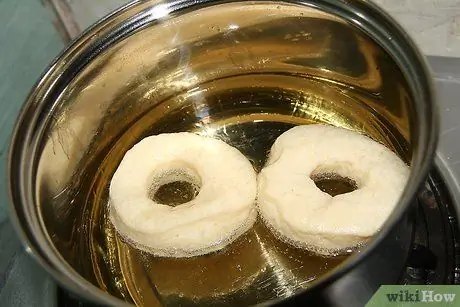 Приготовить хрустящие пончики с кремом, шаг 7