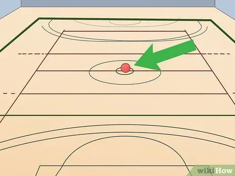 Играть в вышибалы, шаг 2