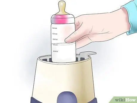 Используйте подогреватель для бутылочек Шаг 5