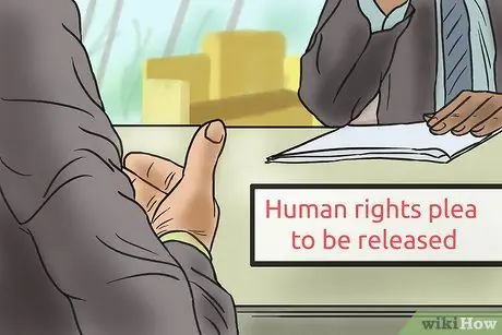 Справиться с тем, что вас подставили в чужой стране Шаг 9