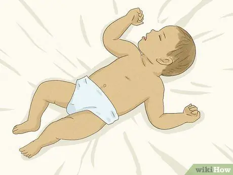 Сделайте новорожденному внутримышечную инъекцию, шаг 6