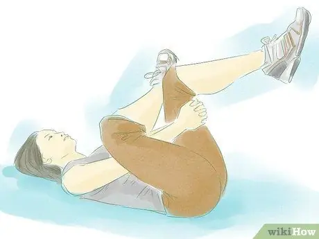 Сделайте растяжку грушевидной мышцы, шаг 8