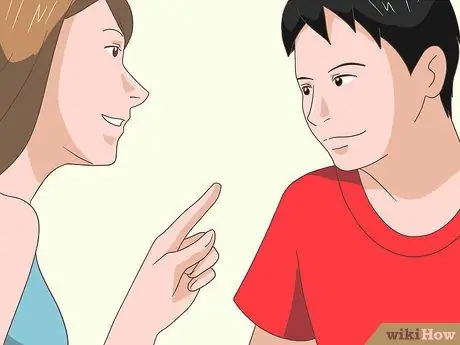 Вести себя с ревнивым парнем, шаг 1