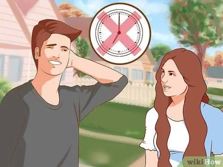 Скрыть свои чувства от понравившейся девушки Шаг 6