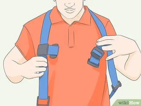 Носите полный ремень безопасности Шаг 7