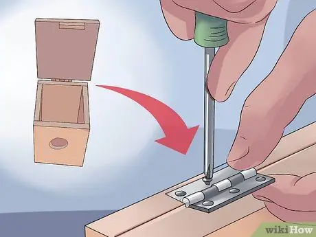 Сделать гнездовой ящик для воробья Шаг 11