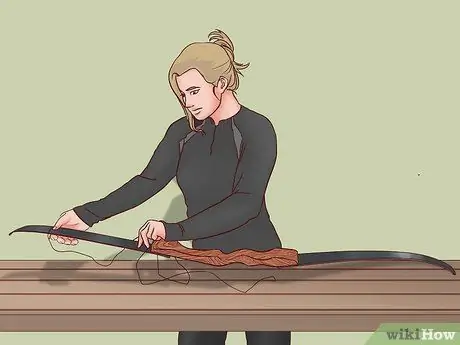 Натяжка изогнутого лука Шаг 2