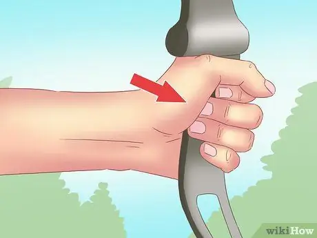 Прицелиться из комбинированного лука, шаг 3