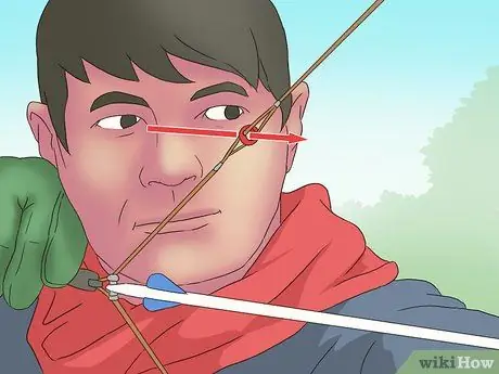 Прицелиться из комбинированного лука Шаг 5