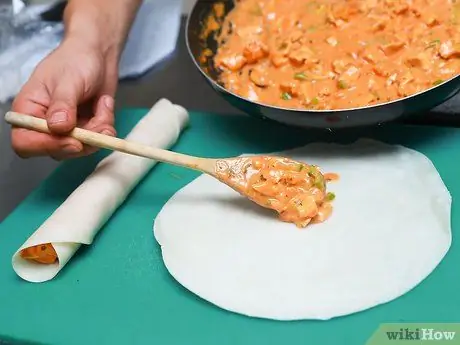 Приготовить куриные энчиладас Шаг 13