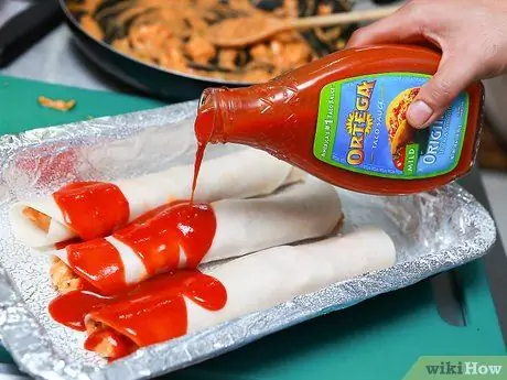 Приготовить куриные энчилады, шаг 15