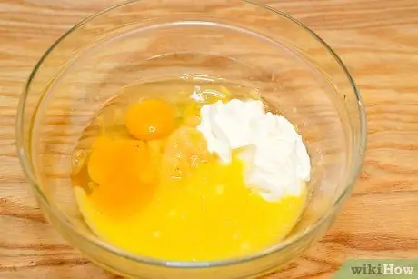 Приготовить запеченные пончики с банановой и шоколадной стружкой, шаг 2