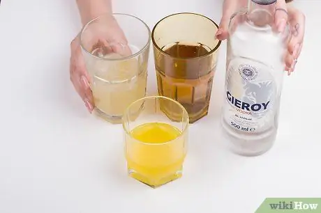 Сделайте укол жидкого кокаина, шаг 1