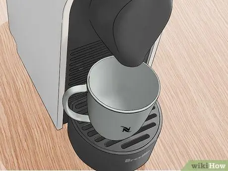 Используйте Nespresso Step 3