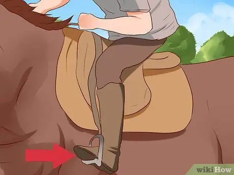 Перейти верхом на лошади, шаг 2