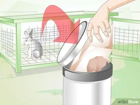 Очистите клетку для кроликов Шаг 4
